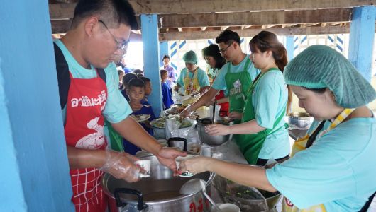 Gallery-Aji Volunteer-Anubankhokcharoen School- Lop  (12)