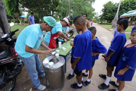 Gallery-Aji Volunteer-Anubankhokcharoen School- Lop  (23)