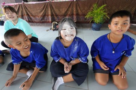 Gallery-Aji Volunteer-Anubankhokcharoen School- Lop  (27)