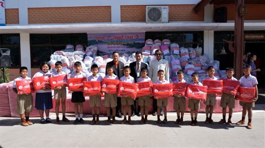 Winter Coat Donation+OBEC (5)