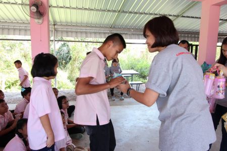 Baan Nong Chum Phol School 10-03-17 (19)