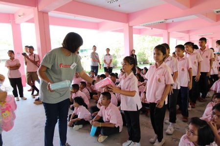 Baan Nong Chum Phol School 10-03-17 (20)