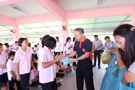 Baan Nong Chum Phol School 10-03-17 (22)